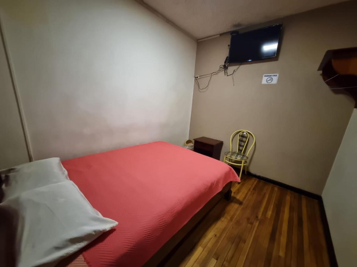 Hostal Alborada Cuenca Exterior foto