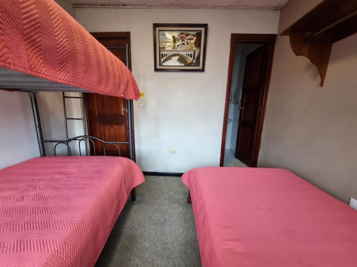 Hostal Alborada Cuenca Exterior foto